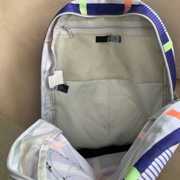 Volcom Backpack - Picture 3 of 3